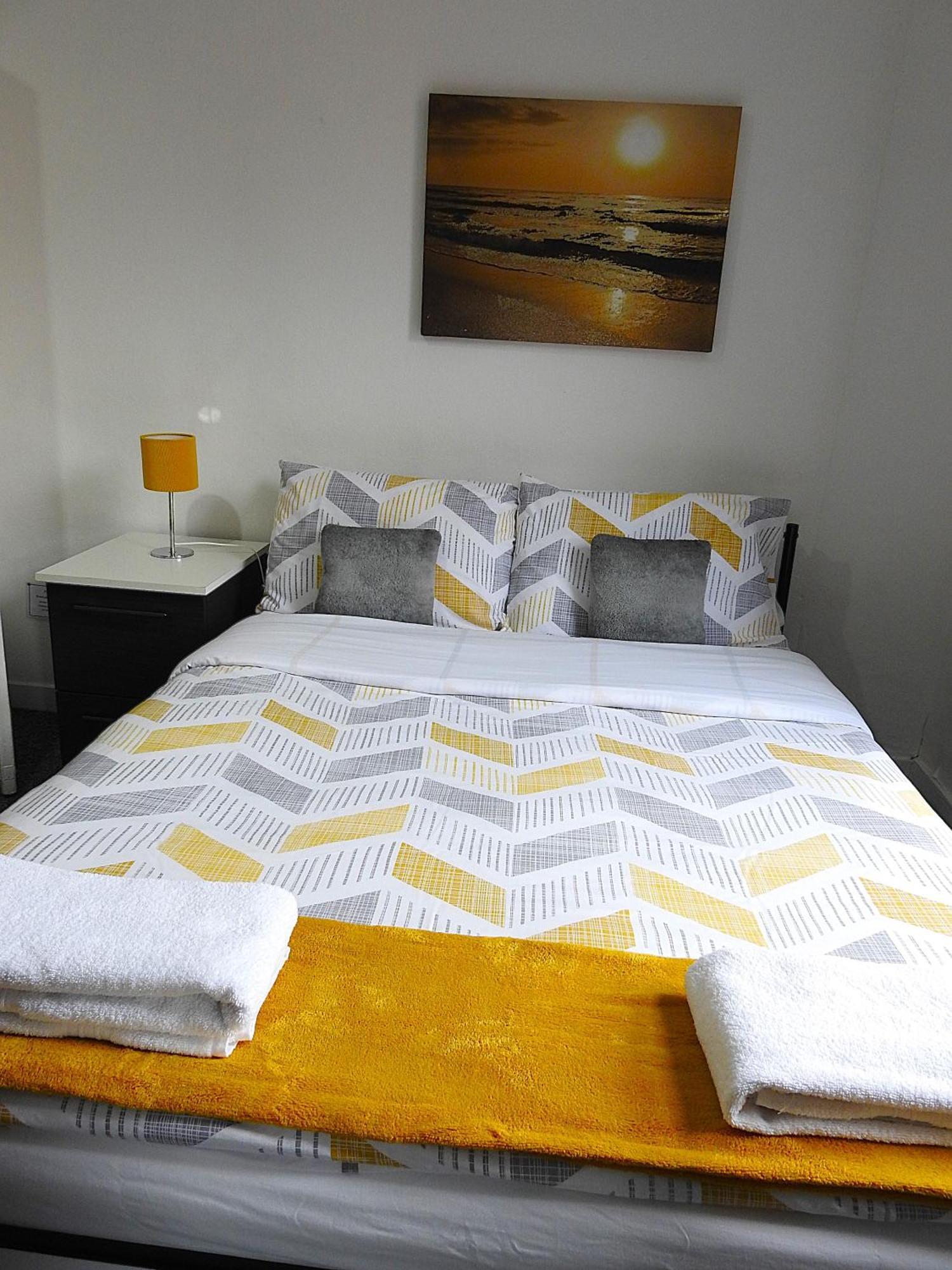 Your Home Away From Home. Leeds  Eksteriør billede