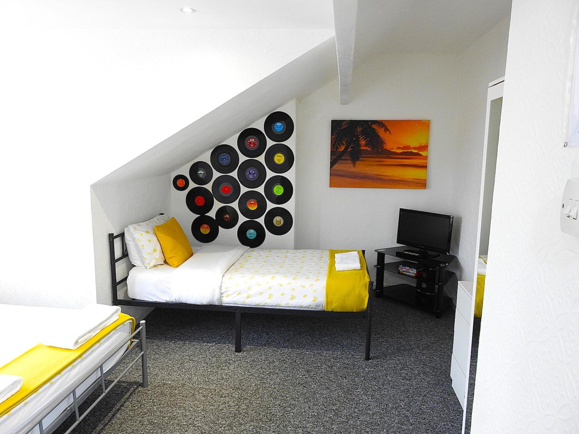 Your Home Away From Home. Leeds  Eksteriør billede
